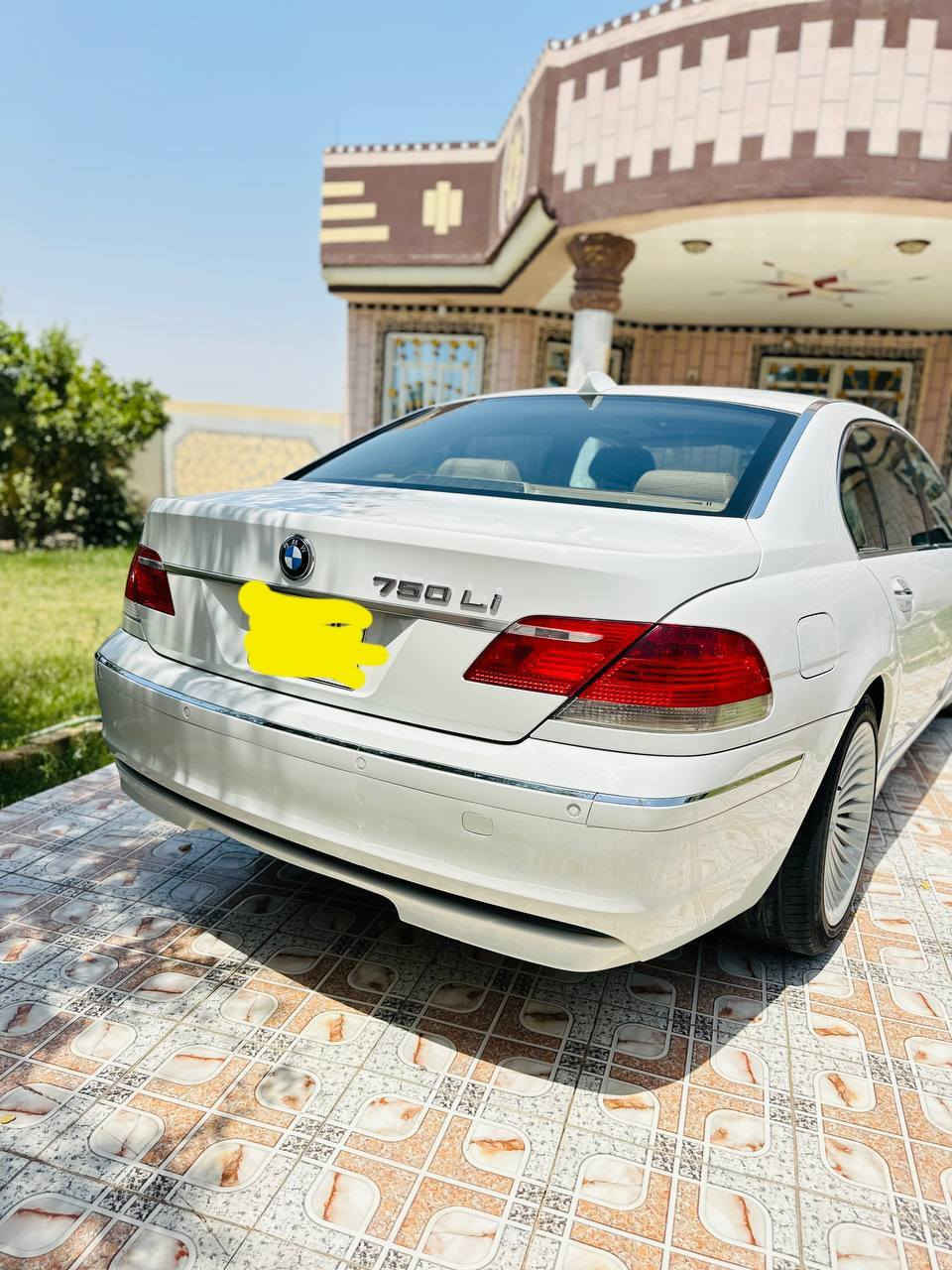 السلام عليكم
باخره للبيع مديل 2007. Li750
مكفول صبغ وتبديل رقم بغداد الجديد بأسمي تحويل مباشر 
8 سلندر بوب شفط
باب طويل والجناية يعرفون باقي المواصفات بل Li
ميحتاج اذكر 
مكان السيارة بابل الوردية
السعر 165 وبيه مجال 

***********
