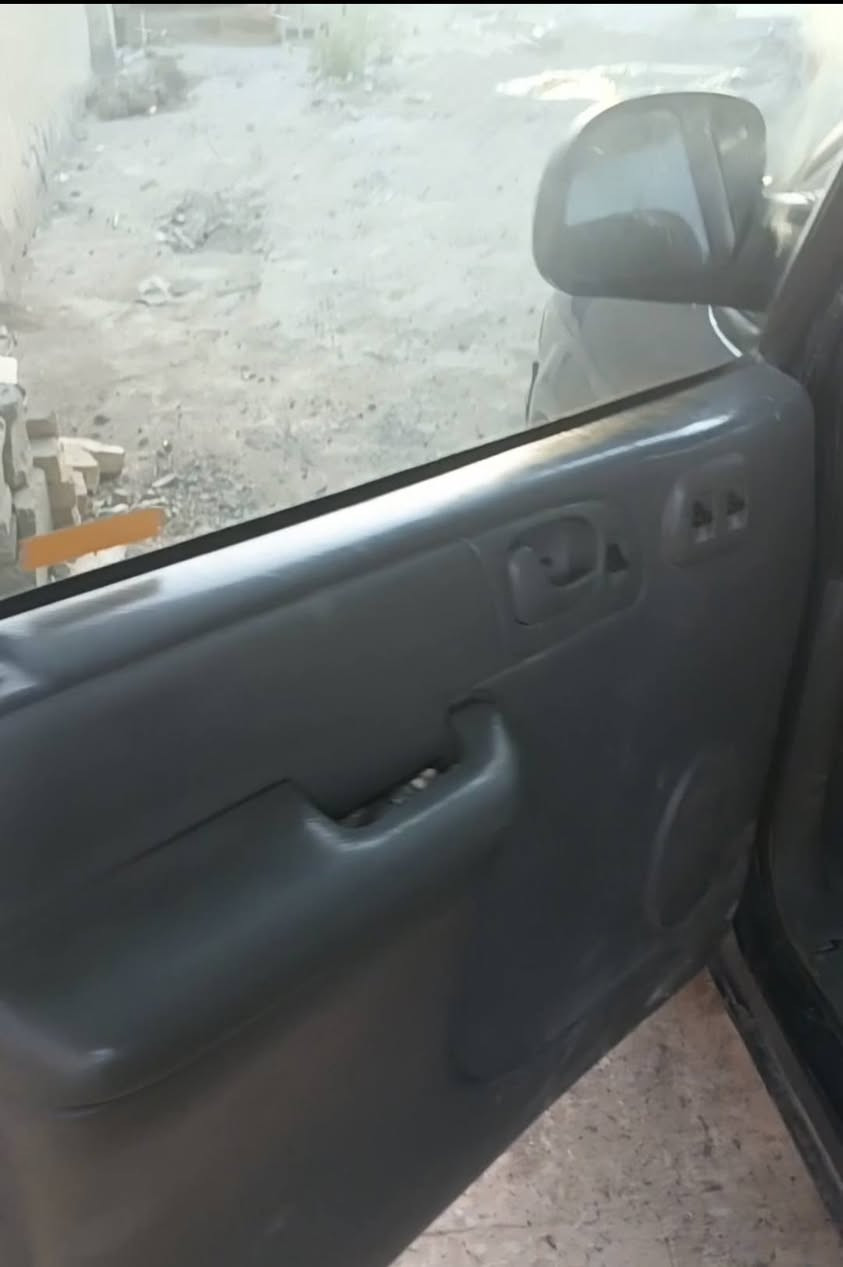 7 راكب  محرك وكير بلادي 3300 سنوية ل28
تحويل باي وقت تحب صدر كامل السعر 70 ومجال قليل للشراي وهاي صور من كل الجهاة داخل وخارج وحتى فيديو اكو راسل وتبشر المكان/
 ديالى -بعقوبة 
***********
