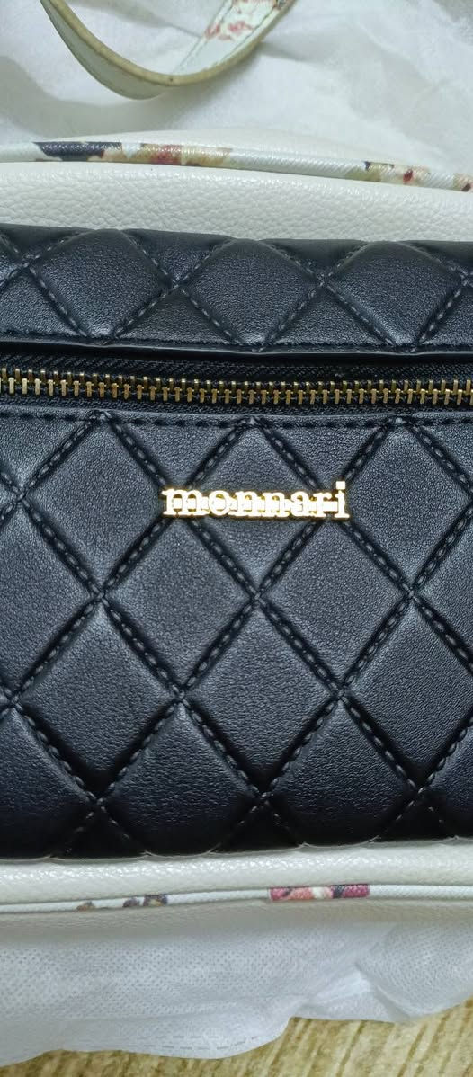 حقيبة بهذا الشكل انطوني سعر وبالعافية


**إذا كنت صاحب هذا الإعلان وتريد حذفه لأي سبب، رجاءا أرسل رسالة إلى الدعم الفني**