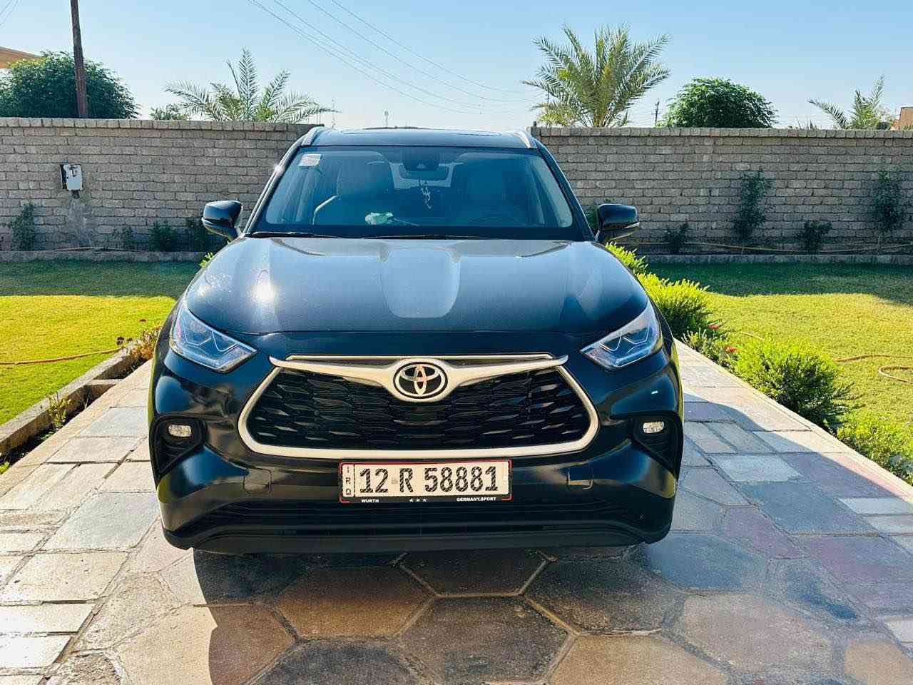 هايلندر موديل 2022  XLE 
السياره فول 
ماشيه 35
محرك 6 سلندر 
رقم مميز 
بصمه فتحه 
كشن جلد VlP
ضرر جاملغ وبونيد 
بدون دواخل 
الارباكات راجعه سستم 
رادارات اماميه وخلفيه 
#يرهم_مراوس_حسب_القناعه

*********** الشريقات, صلاح الدين
