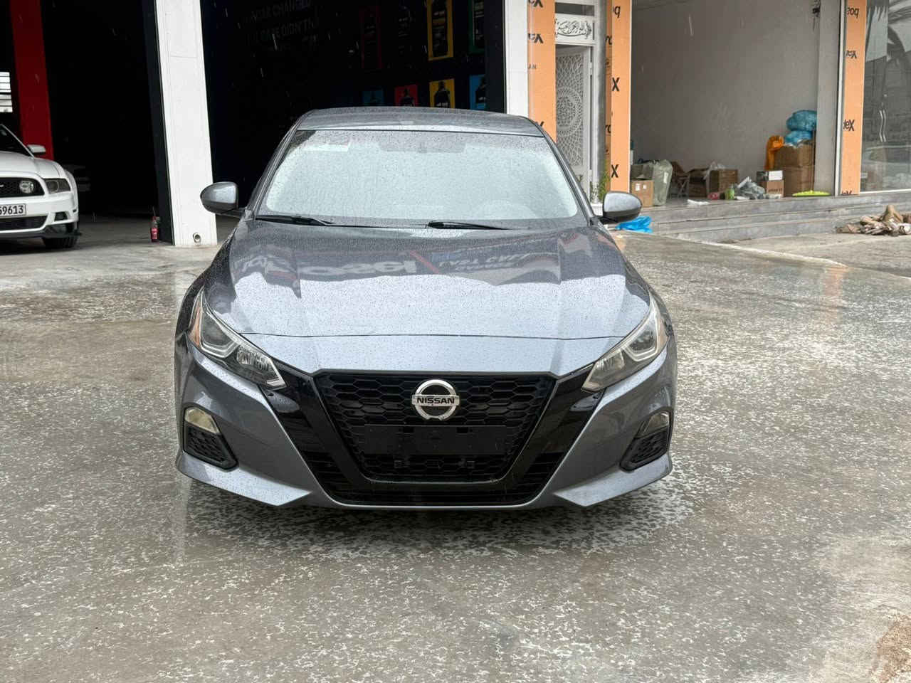 سلام عليكم اخوان
التيما 2020 للبيع فقط
ضرر مرفق 
بونيد وجاملغ كلير بدون دواخل 
كير ومحرك صبر كله ابشرط
سنويه جديد
كلوب واحد متشتغل بالدشبول 
حجر رادار ابشرط
سعر 135 وبي مجال
ديالى خانقين
***********
