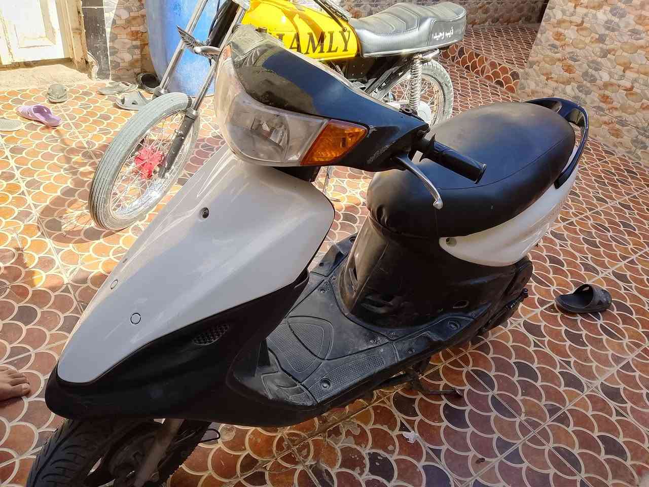 سلام عليكم ماكس قرده للبيع مكينه مامفتوحه سعرها 600بيه مجال مكاني قرنه بني منصور مزرعه ***********
