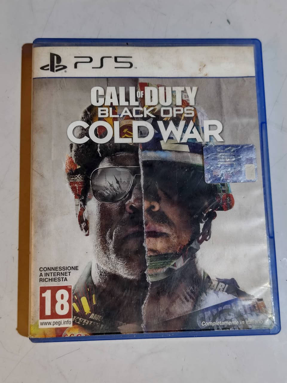 قرص Call of duty فايف للبيع السعر ٧٥ وبي مجال للتواصل واتساب *********** مكان الديوانية
