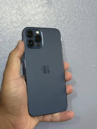 ايفون ١٢ برو ماكس ذ٢٥٦ بطاريه ٧٧ ميصرف شحن ابد جهاز نضافه ١٠٠٪؜ مكفول ...