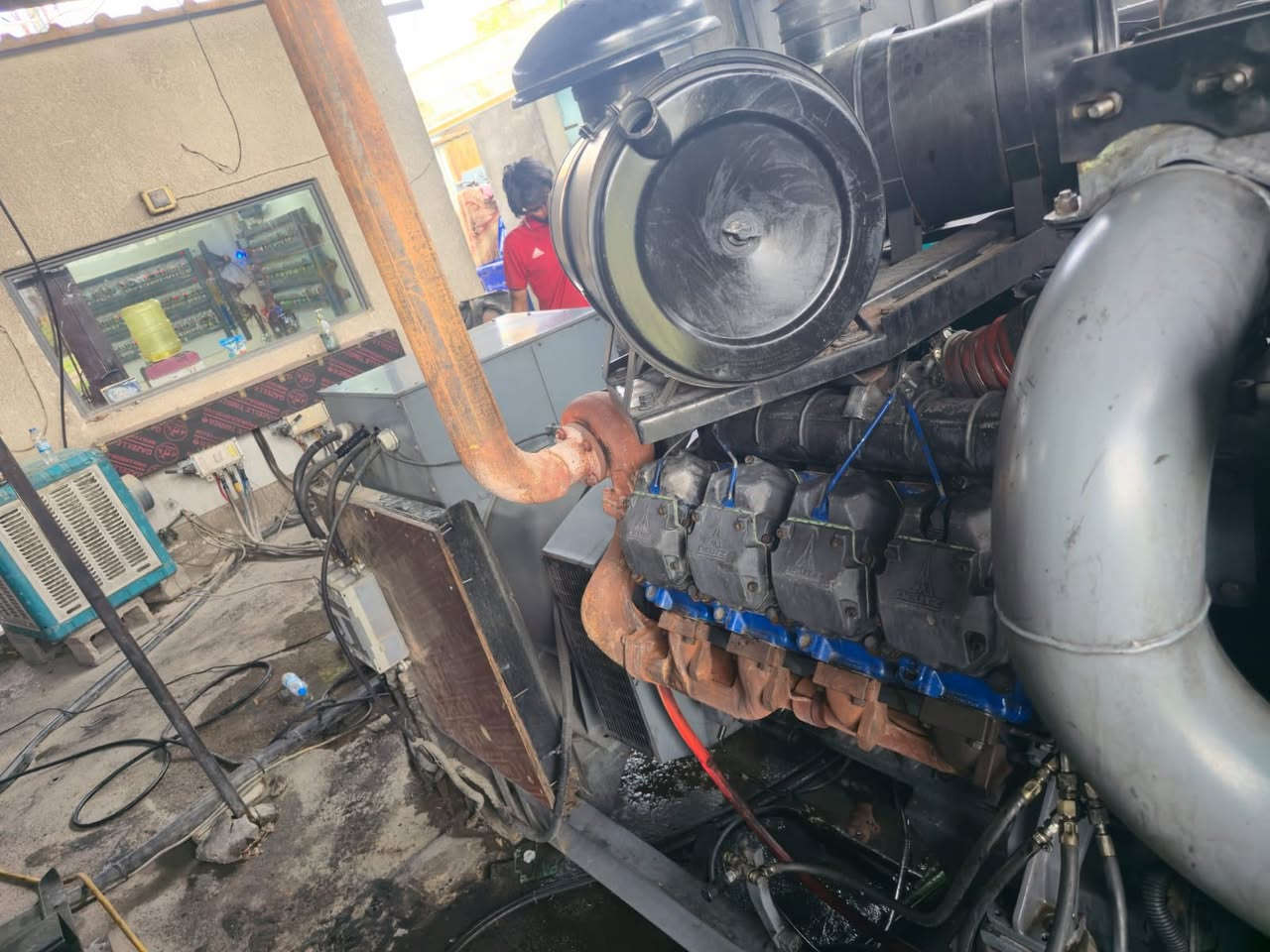 ‏سلام عليكم مولدة دويز حجم 1015 500 كيف ستاندر العنوان بغداد البلديات مولد علي الحمل رقم الهاتف ***********
