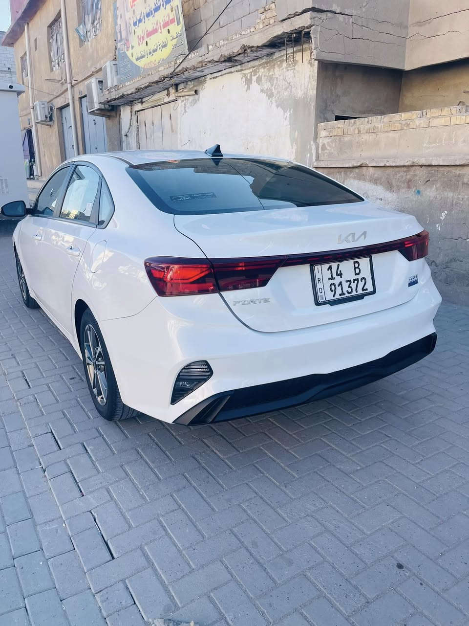 السلام عليكم كيه فورتي مديل ٢٣ بصره معوقين
حادثه جاملق وبنيد صفه العبري وبيه مكانات بارد تجي وتشوف بعينك سياره حلوه وماشيه ٧٣ 
السعر ١٣٨ بيه مجال حك جيه ***********
