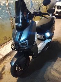 السلام دراجه الصاعقه شحن فول مواصفات جديده مستخدمه شي بسيط للبيع سته ب...