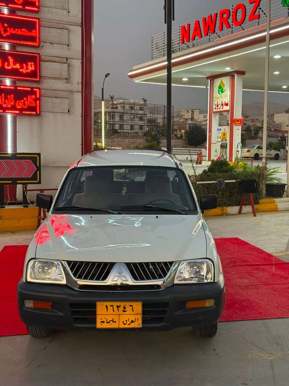 مستەربۆشی پیکاب 2002
گێرو مەکینەو ئەکسلی بەشەرت 
سەنەوی بەسەر چووە 
سەیارەیەکەکی پاکوو بێعەیبە 
تەبریدوو پاوەر 
یەک قرچی بەسیتی پێشی هەیە 
57$ معامەلە 
ژ.ت :***********
                                                   ***********
