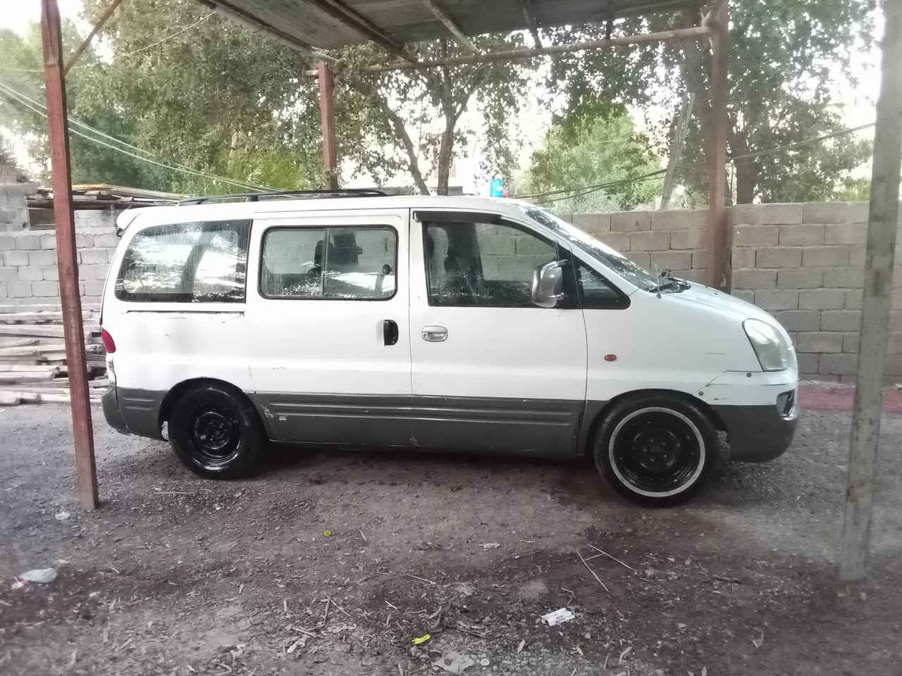 سلام عليكم ستاركس مديل 2001 محدثه ل 2007 محرك سوبر 3000
رقم ذي قار بسم ولد قريب علي سياره خير من الله بتره 8 راكب مصفره هيئه وغرامات شواصي الخلفيه عوزه لحيم السعر 43 مكان بغداد المعامل رقم الهاتف ***********
