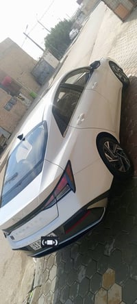 إلانترا • ٢٠٢٤ • ٣٠٠٠٠ كم