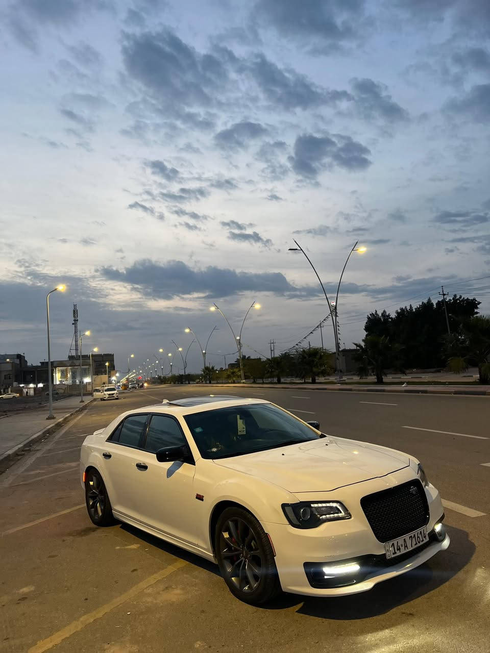 للبيع كرايسلر. RT 2018 5.7اصل بلاديه رقم بصره حره ب اسمي تحويل كفاله من الفتح كير مكينه عليه اكسل SRT ويل كب SRT اصلي وبيها برمجه SRT وعليها دبات SRT اصليات السياره مواصفات معروفه بانوراما تتفى كشنات كشنات حضن ختم S سياره بلاد واصل Sوارد امرييكي فقط دعاميه ومن دخلت بيها فتح. 6قطع فقط فتح براغي  ليبل واحد كلها بدون لاتبديل ولاصبغ  وبلعراق نصبغ بيها بنيد فقط والسياره حلوه خير من الله سعر 215 وبيها مجال بسيط شراي تفاصيل اكثر هاذه رقمي اتصال فقط *********** العنوان البصره
مكلف بلنشر رقم راعيها موجود
