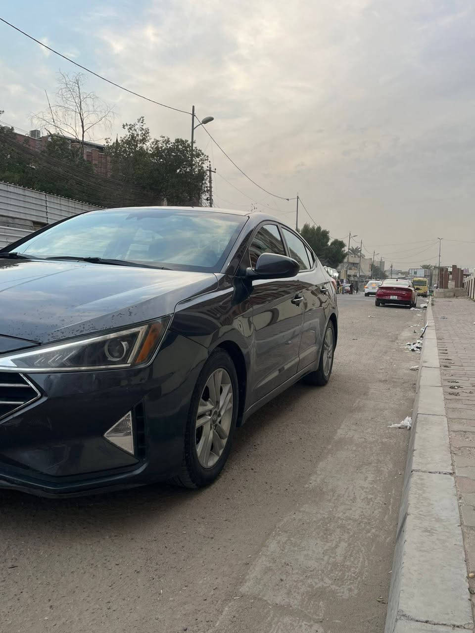 السلام عليكم النترا موديل20 امريكيا حادثه حافة البنيد بدون دواخل حتى للدعامية مواصلة صور الحادث موجودة جديدة تراي زيرو  رقم بغداد باسمي العنوان بغداد السعر 133 بيه مجال قليل للاتصال 
***********
