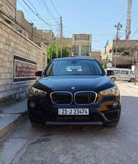 للبيع فقط بدون مراوس ولاقسط السعر 118 ورقه للاتصال 07709294244 و بي ام...