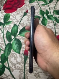 ايفون ١١ برو ماكس • ذاكرة ٢٥٦ • شاشة مضروبة