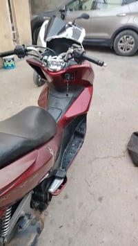 دراجه بي سي اكس جيل ثاني دراجه سابقن مكفوله بس هسه مكينه كايمه يعني مك...