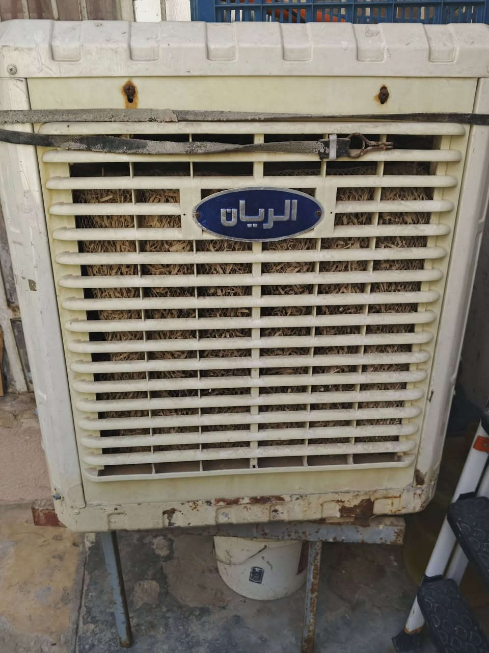 السلام عليكم للبيع هي والميز مالتها


**إذا كنت صاحب هذا الإعلان وتريد حذفه لأي سبب، رجاءا أرسل رسالة إلى الدعم الفني**