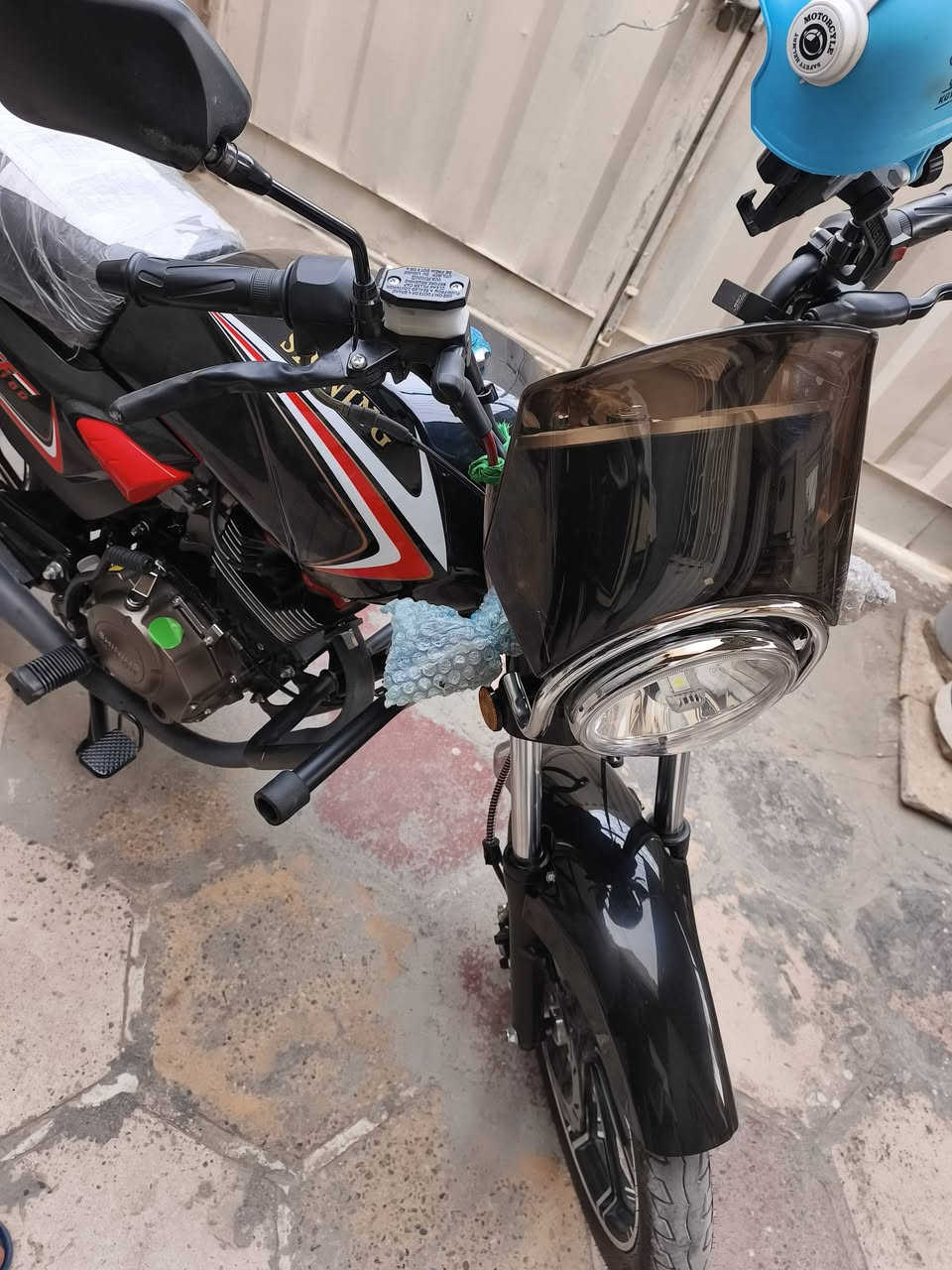 سلام عليكم حبايب شاينك شكل 2026 موصفات دايوان عاليه صار شهر من طالعه من المعرض اوراق اصولي مشروع وطني وكيلها حسين ابو المرور سعر 1425 بيها مجال شي قليل
رقمي :***********
