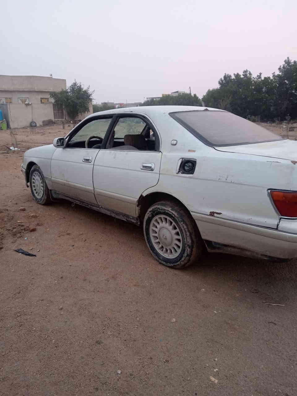 السلام عليكم سياره بطه فصل سنويه منتهيه للبيع مكفوله من الكصه ولنقل جثه رقم ذي قار
رقم تليفون ***********
