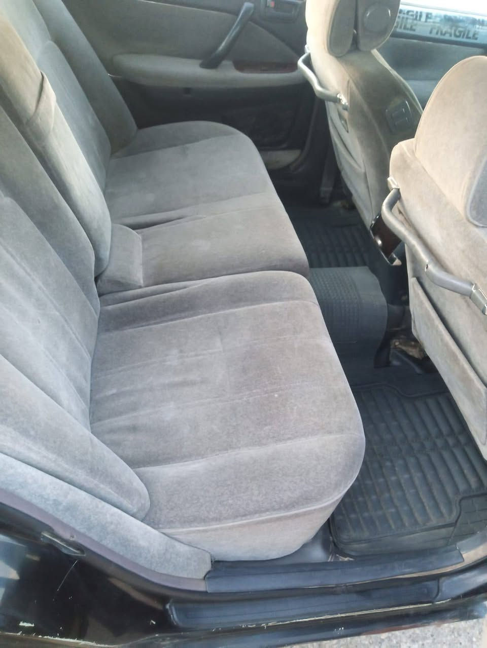 السلام عليكم راس الثور موديل 98 رقم نجف والمالك نجف محرك 3,000 سياره جاهزه من كل كير محرك الحداديه تبريد تدفئه كله شغال كهربائيات سياره جاهزه من كل شيء تخم تاير سياره مقفوله من الضربه كفاله فقط قصه قماره والسعر 67 وبيها مجال بسيط عنوان نجف كوفه حي ميسان رقم الهاتف *********** مطلوبه غرامات اربع ورقات ينزلن من السعر
