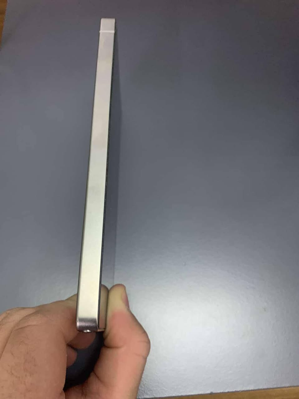 السلام عليكم
سامسونك s25 الترا 
واحد تيرا 
التلفون  جديد نضافة 99% 
التلفون نسخة هون كونك 
السعر مليون و400 
العنوان  بغداد الاعظمية
***********
