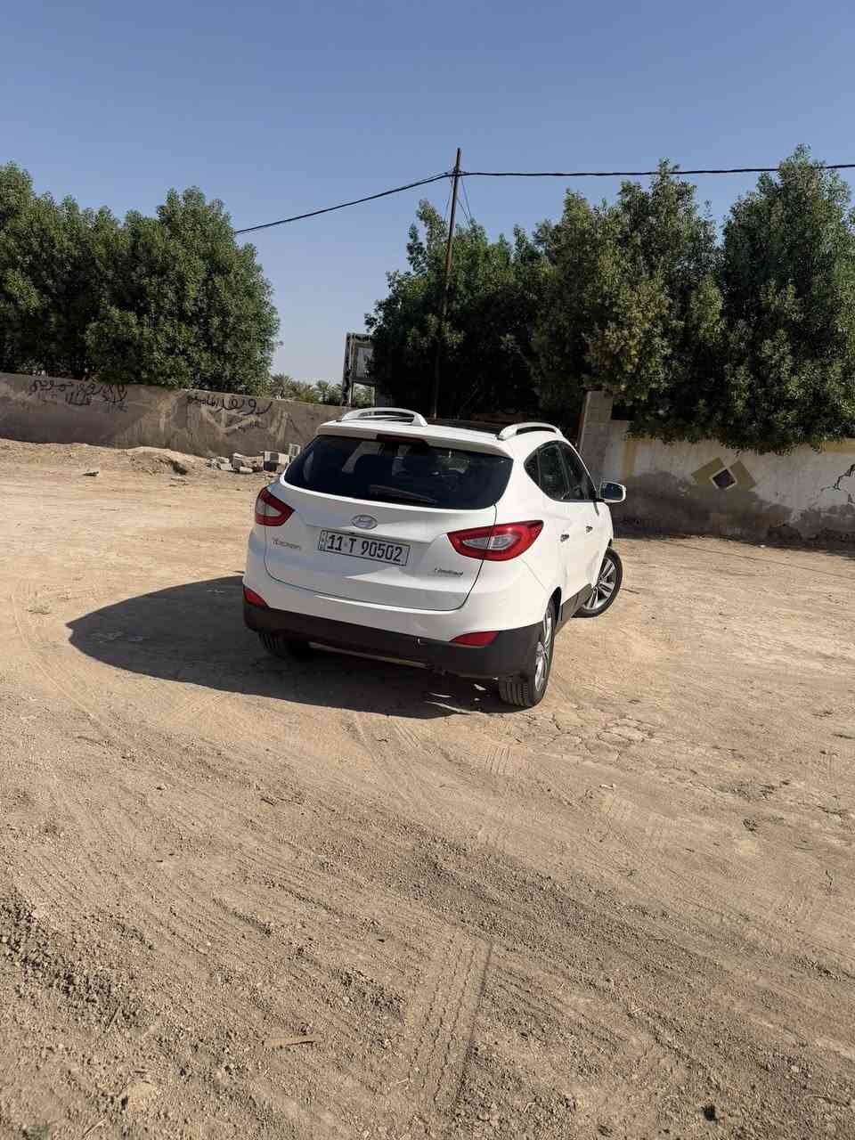 توسان فول بصمه بنراما كشن كهربائي كامره تبريد قطعتين بيه قطعتين صبغ موديل ١٥  بابل الحمزه الغربي ***********
