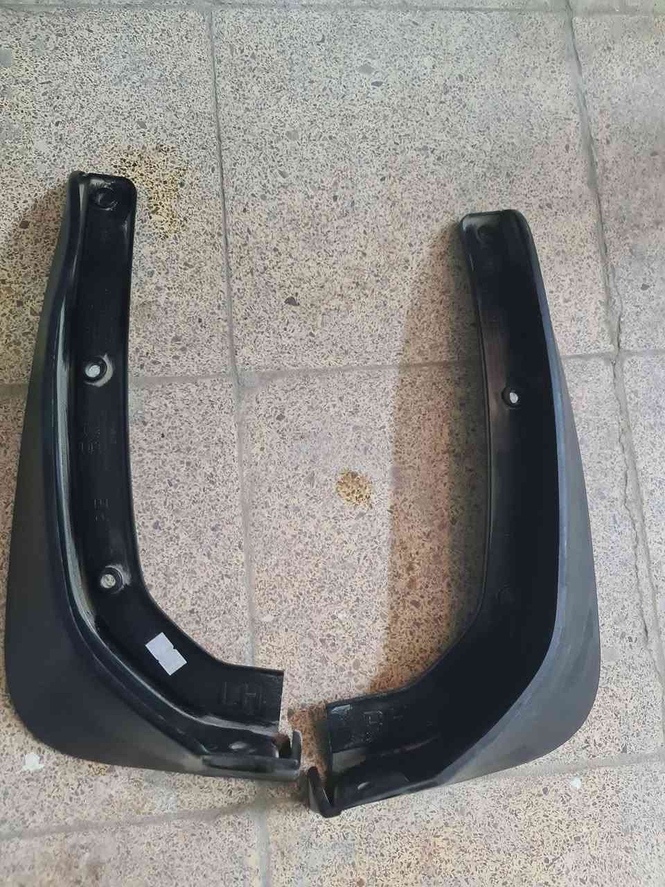 يالله
وصول درع محرك كيا سورنتو كل الموديلات
واقيات طين اصلي امامي وخلفي كل الموديلات
يده لايت كيا سورنتو 2024
بطاين جاملغ اصلي امامي
دسكات اصلي امامي وخلفي 
***********  وتساب
***********
توصيل متوفر لكل المحافظات
