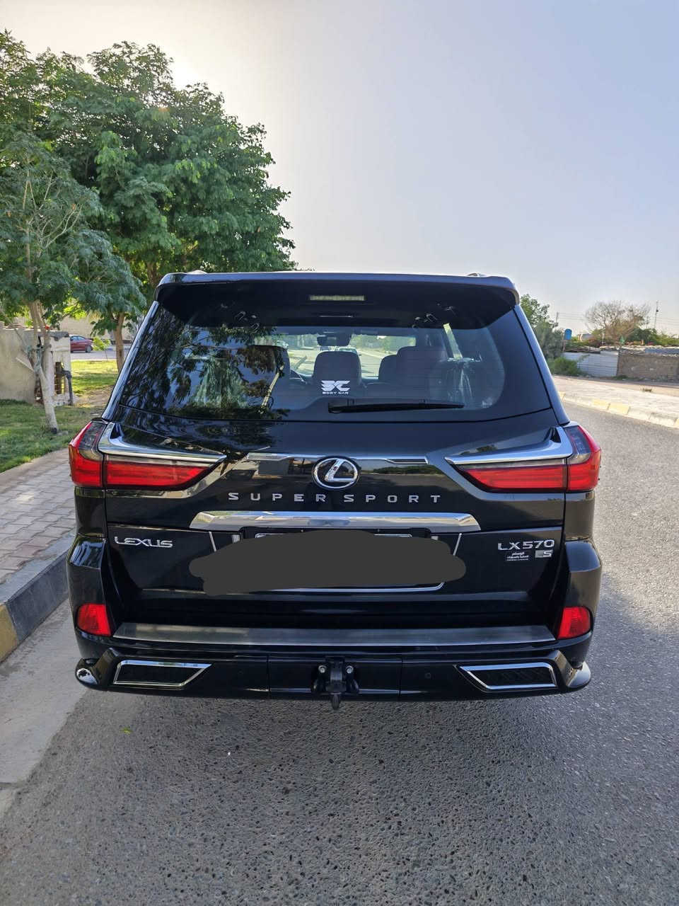 لكزز 2020 LX570🚙
للبيع .... مكان السيارة في كربلاء 

⚫ اللون: أسود ملكي

📍 رقم بغداد

📏 الممشى: 71 ألف كم فقط

✅ مكفولة من كل ضرر

المواصفات:

🔹 محرك 8 سلندر قوي وهادئ

🔹 تبريد أمامي وخلفي (عدة قطع)

🔹 شاشات خلفية

🔹 فتحة سقف

🔹 مقاعد جلد كهربائية مع تبريد وتسخين

🔹 تشغيل بصمة ودخول ذكي

🔹 كاميرات 360

🔹 رادار ومنظومة أمان

🔹 دبل

🔹 تعليق هوائي

🔹 إضاءة LED أصلية

🔹 نظام صوت فاخر

🔹 تحكم ستيرن

🔹 كروز كنترول

🔹 السيارة بحالة الوكالة ولا تحتاج أي صرف

السعر 77000

📞 للجادين فقط  اتصال ***********
