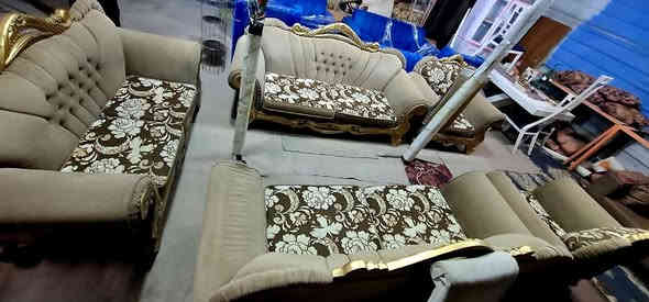 تخم تسكام ١٠مقاعد ديوانيه شارع الخصيمه السايدين قرب زها مول الجهه الثانيه جهه قصابيه السجاد داخل الفرع بضبط يوجد خدمه توصيل ***********
