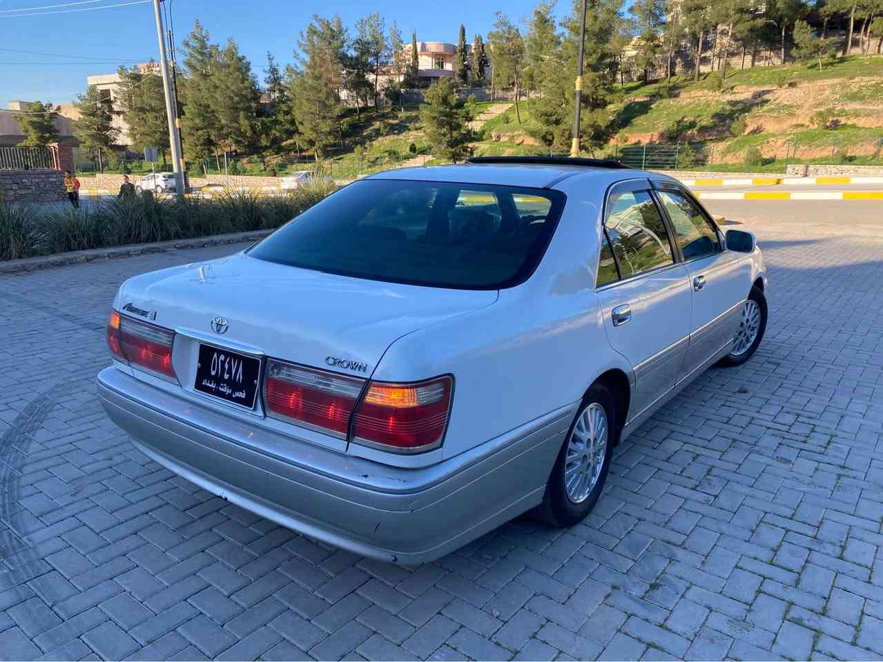 سەرەتا بە ناوی خوای گەورە و میهرەبان

فرۆشتنی خێرا

تۆیۆتا کراون مەلیکە

مۆدیل ٢٠٠٢

بەس موس

رەنگی سپی مۆزی

مواسفات ٢ دوگمەی سڵایدە کوشن کارەباییە و بیلاد شاشەیە و کامیرایە و چوارجام کارەبایی و تعدید سرعە و ئۆتۆ و دەبل گیچ و دەبل ایرباگ و سیستەمی تراکشن و پۆوەر و گیر لەسەر سوکان و گیر تۆماتیک و دەبل گیر و تەبرید گەرم و سارد و ئاوینە کارەبایی و ئاوینە ئیتەر و قفل مرکزی و زۆر مواسفاتی تر..!

نموونە لە جوانی و پاکی

گیر و مەکینە و کارەبایی و تەبرید و تەقە و رەقە و تندوتۆلی بەشەرت چرکەی تیدانیە

گیر و مەکینەی بەشەرت نەکراوەتەوە و دوکەل و بوخار و سەرف و چەوری نیە بەشەرت برخوی بە نەدراوە

مەکینە مەرخوبە D4 گەورە

دەعم و لیدراوی و بڕاوەی بەشەرت

پیش و دوای کەپسە و سەقف و شان و چواردەوری شوشەیی

بی بۆیاخ دەعامی بۆ دەعامی بەشەرت

کامل مەسروفە و دیناریک مەسروفی نیە

٤ تایە و ویلی لۆکی بیلادی لە ژێرە

کامل سیرڤس کراوە

سپیر و ئەدەواتی شەریکەی هەمووی ماوەتەوە

ماڵی دۆستە و دیناریک مەسروفی نیە

بۆ عەیب و عار پرسیار مەکە.!

شوین// هەڵەبجەی شەهید

سعری// ٤٦ گڵا و مجالیکی برایانەی تیدایە

ئاسیا ***********

کۆرەک ***********

واتساب و تیلگرام و ڤایبەری لەسەرە.! حلبجة, السليمانية
