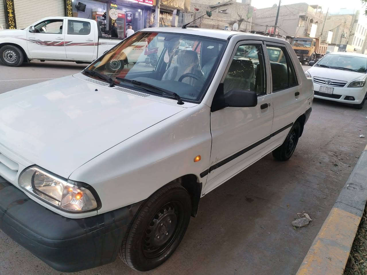 السلام عليكم سايبه ٢٠١٨ مكفوله مكينه وكير مكفولات تبريد ثلج تخم تاير صدر جديد غرفه حلوه مشروع وطني سياره جاهزه من كلشي سياره حلوه ترايهه ناعم بدون ضربه شواصيهه جدد السعر ٥٨مكان السياره بغداد الحريه الاتصال ***********
