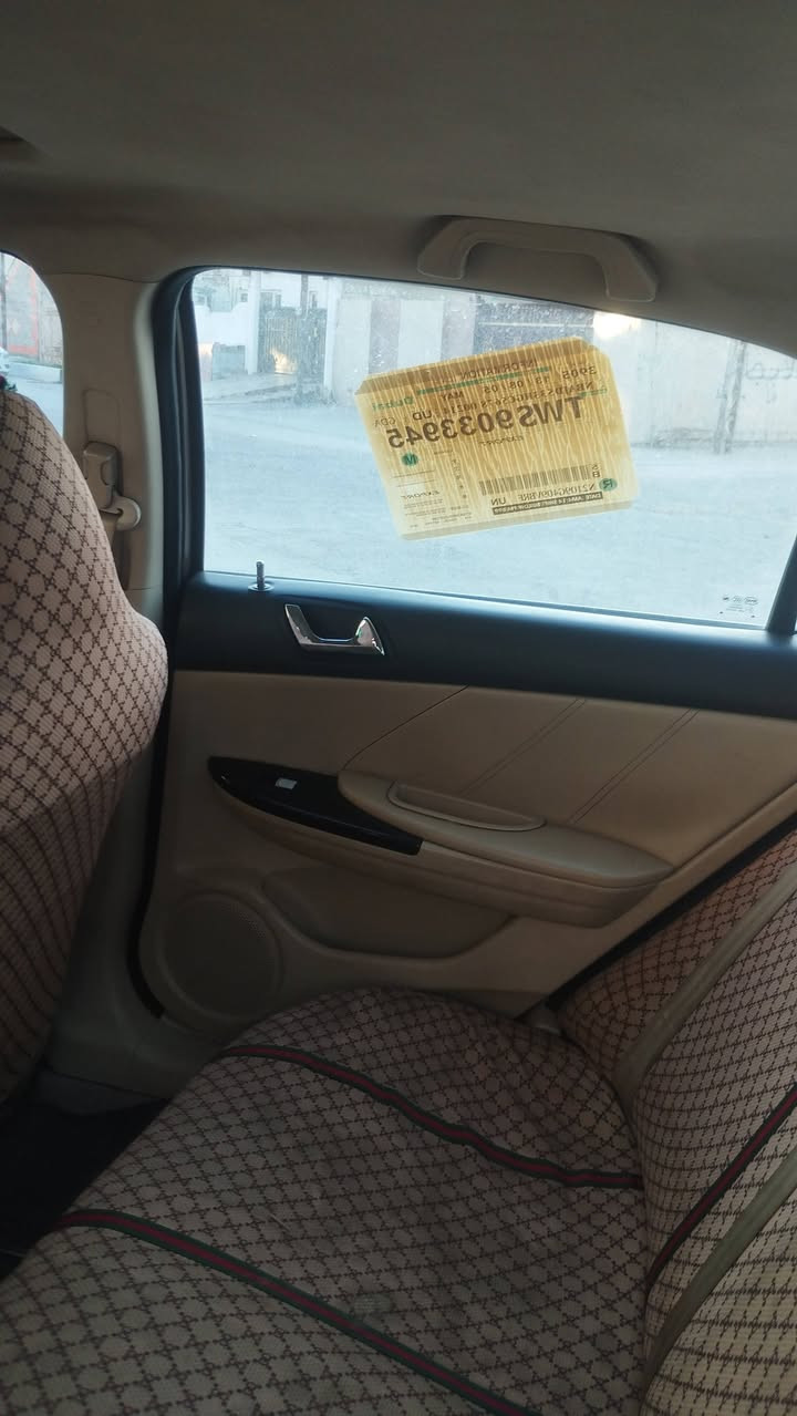 بي واي دي للبيع رقم اسليمانيه دولي سنويه لحد 30 موديل 13.بطاقه بنزين كركوك  فول أوتو عدا الكير عادي بصمه كامره خلفي كامره جوانب. مسنات كهربائي سلايت شغال السياراه عل شركه تقريبا     تبريد فول مكفوله من كلشي اي صبغ معجون ماكو عنوان السياره كركوك حاليا سعر 50 الاتصال واتساب فقط ***********
