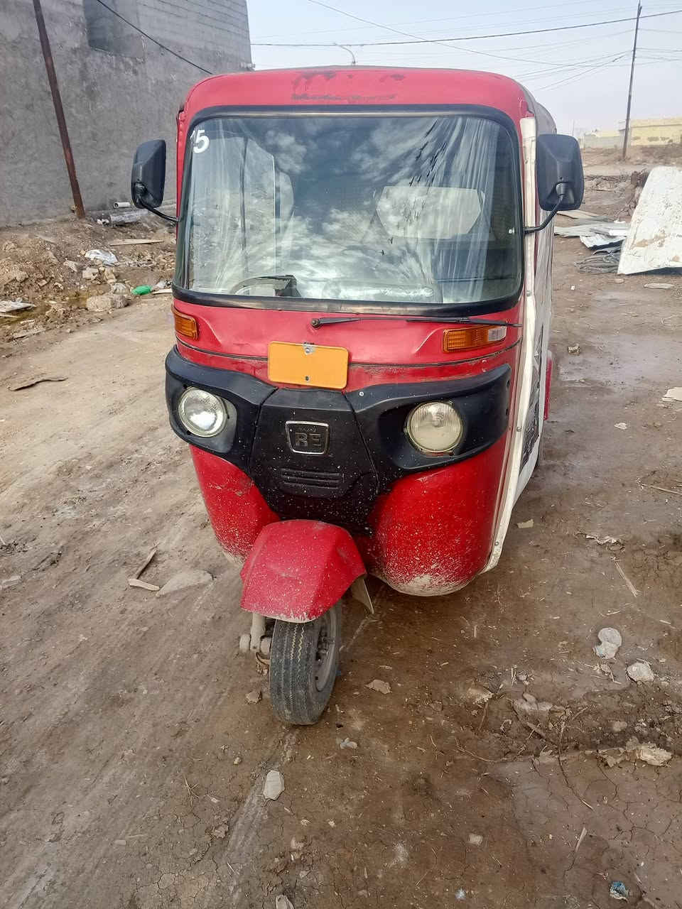 سلام عليكم تكتك 2017 للبيع  تكتك حلوه ونضيفه مكينه زينه لا تبخير لاتنقيص لا نضوح اكسن خير من الله السعر 3ملايين وبيه مجال بغداد سبع قصور شارع ابو علي ***********
