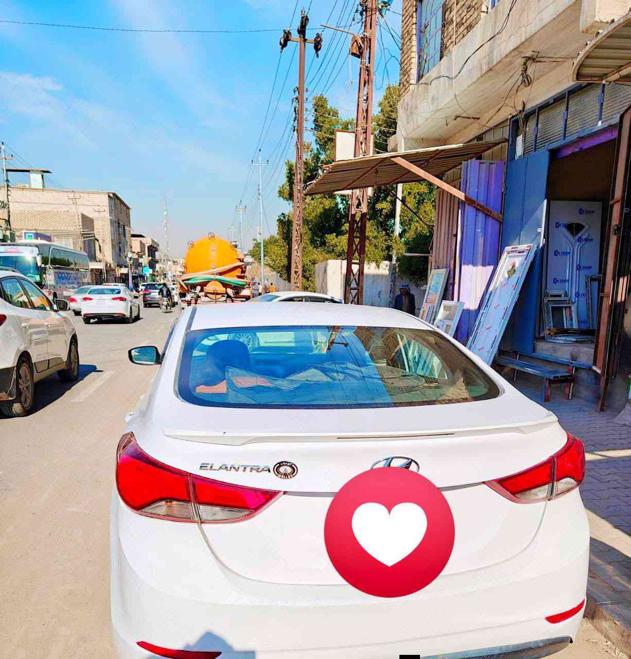 النترا 2016 سيارة مكفولة بأستثناء باب خلف سائق مبدل  حدادية وتبريد جديد . رقم ذي قار بأسمي مشروع وطني مداور ثاني  بأي مكان تكدر داور 
ا((لسعر 120 قابل للتفاوض ))
العنوان .. النجف  شارع حنون ..
للاتصال على ارقام التالية ***********
***********
((ملاحظة مكلف بنشر اتصل مباشرة بصاحب السيارة ))
***********
*********** النجف, العراق
