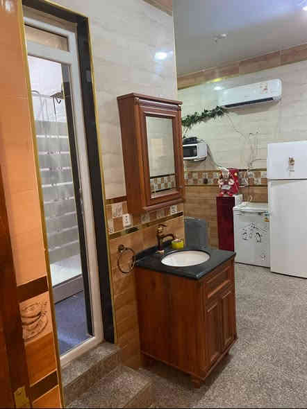 سلام عليكم شقه لليجار مكان كريعات شارع الوقف السني مقابيل موارد المائيه شارع المعارض الشقه جديده كلش طابق ثاني تتكون من ستقبال مطبخ صحيات غرفه نوم بلكونه جبيره الشقه نضيف كلش مرمر حجر كامله الشقه بيهه سحب مولد ويه الايجار اربعه أمبير السعر ٤٠٠  الف كامله اي نقص مابيهه واير سحب واير انترنيت كيزر تانكي ماطور ماء اي نقص مابيهه  كهرباء وياهه كامل لا تسحب مولد ولا ابد هيه جاهزه طابق اول 
 ***********   
‏ ‭0771 908 0722‬
