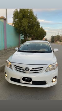 كورلا 11 خليجي شركه العامه رقم بغداد  محرك 1.8 المرغوب  شاشه كامره  تخ...