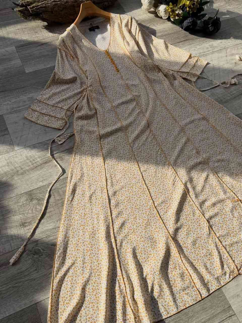 #تكــــــــــرااارر_جمااااال_العيـــــــــد_____وووووصـــــــــــل
#دشداشة كشمير بنعومة فاخرة ✨
لون راقي وتطريز ناعم يبرز الأنوثة بذوق هادئ🌸🦋
قصة مريحة مع شدّة خصر تعطي شكل أنيق ومرتب🐅🙂
القياسات _2xl_3xl_4xl_5xl🙂🤍
#سعـــــــــــــــــــــر15
يوجد توصيل داخل المسيب الفين دينار 
يوجد توصيل محافظات


**إذا كنت صاحب هذا الإعلان وتريد حذفه لأي سبب، رجاءا أرسل رسالة إلى الدعم الفني**