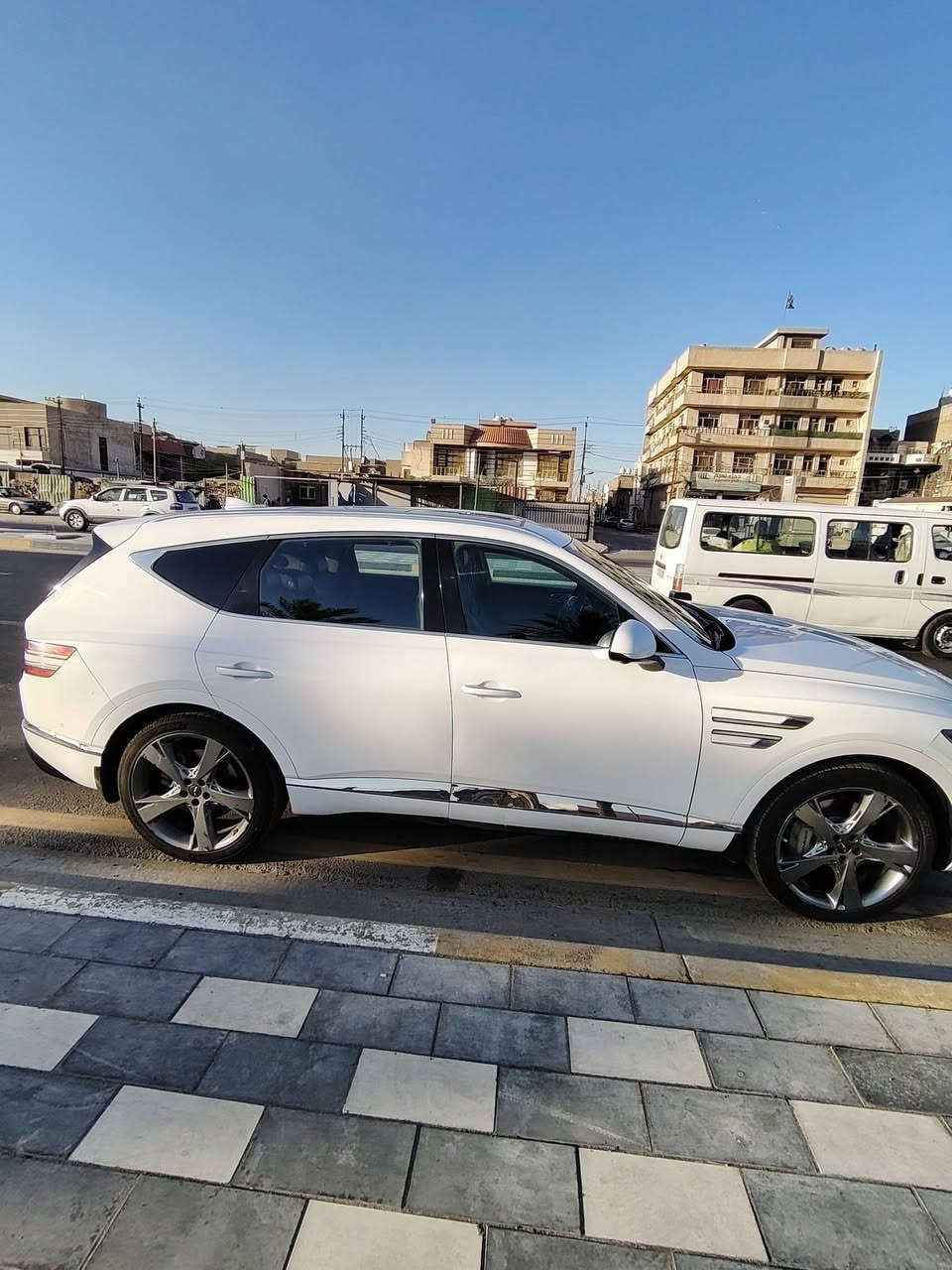 موديل ٢٢ GV80
سياره فول مواصفات
متوازي على البيع السعر رخيص 3 شدات ونص
***********

