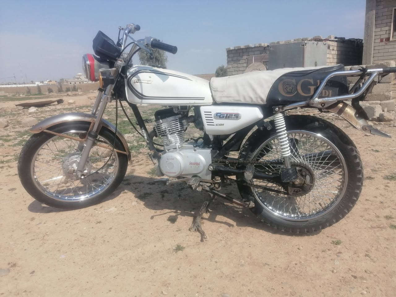 موطور تايگر للبيع
موديل2019السعر250


**إذا كنت صاحب هذا الإعلان وتريد حذفه لأي سبب، رجاءا أرسل رسالة إلى الدعم الفني**