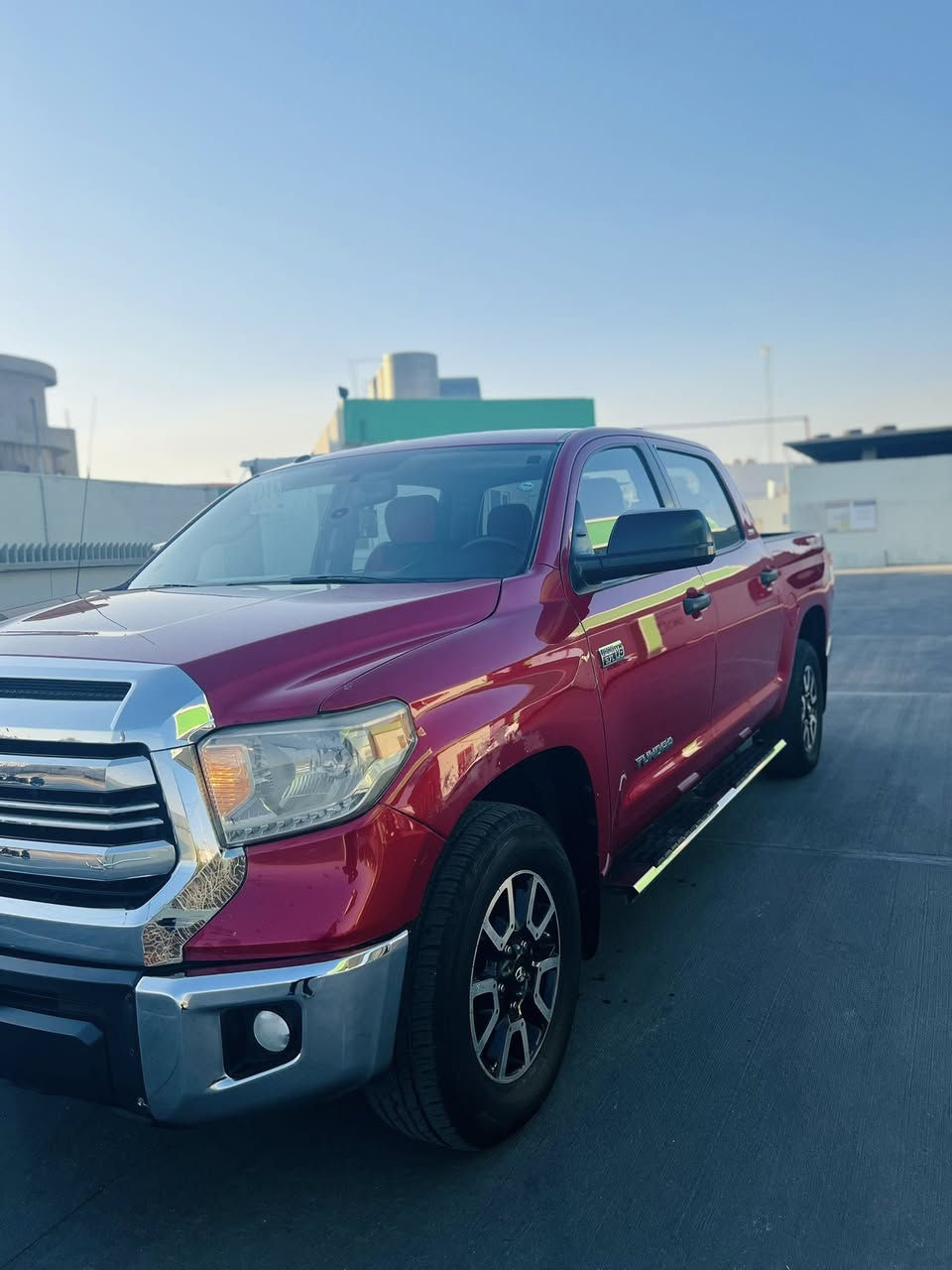 سلام عليكم للبيع تويوتا تندرا ٢٠١٦ ماشاءالله سياره مال بيت كير محرك كهربائية كوله شرط ٣ قطع بي صبغ جاملغ امامي سايق جاملغ خلفي سكن و اشويه بل باب وره بس بدون دواخل سياره اهواي حلو رقم سنويه جديد تاخم تاير جديد 
مكان كركوك
***********
