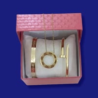 طقم كارتير • ذهبي • أصلي