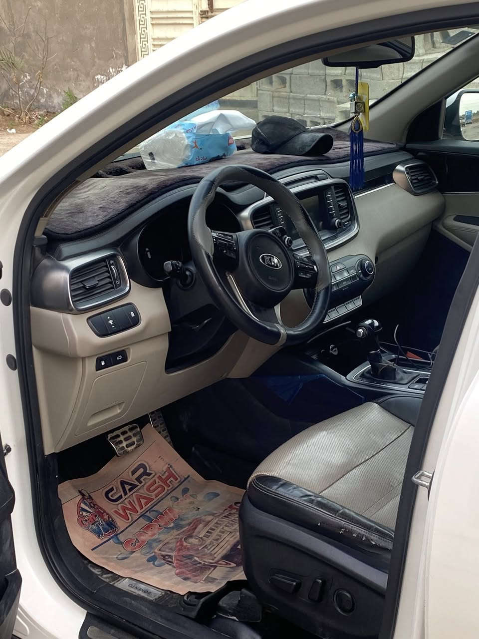 سلام عليكم لبيع سورنتو موديل 2017 فول مواصفات تحكمات استيرن بنوراما مري شفط كشتات كهرباء تتفئا تبرين صندوق كهرباء السياره احله من الصوره  مكان بغداد 
*********** 
الاستفسار عله الرقم
