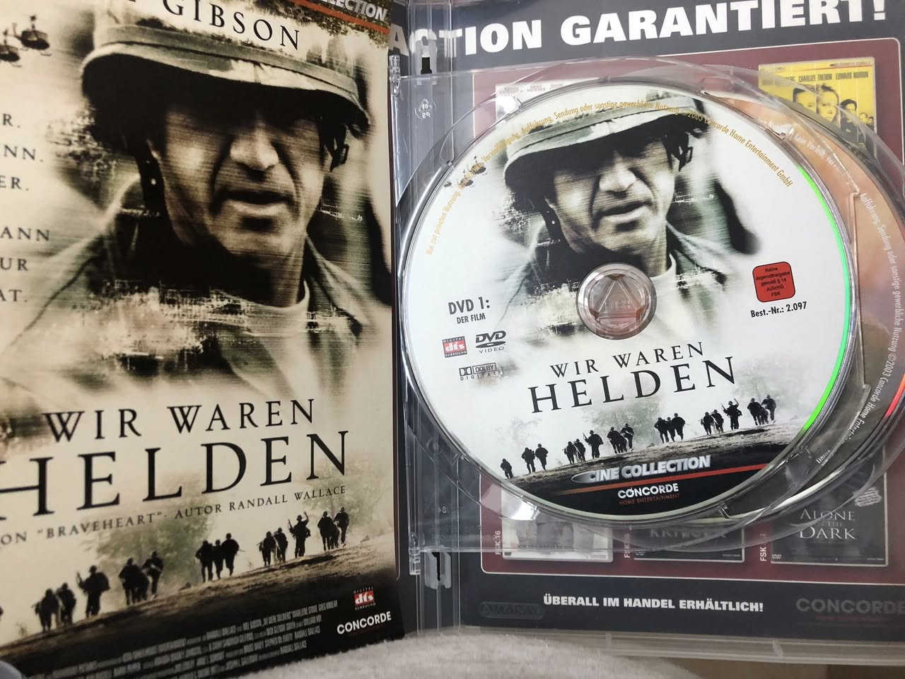 للبيع:
أفلام نسخ دي في دي DVD أجنبية عدد(٣٠) قطعة   ،(٣٧) قرص،التفاصيل بالصور.
السعر (٦٠) ألف 
يوجد توصيل الى كافة المحافظات


**إذا كنت صاحب هذا الإعلان وتريد حذفه لأي سبب، رجاءا أرسل رسالة إلى الدعم الفني**
