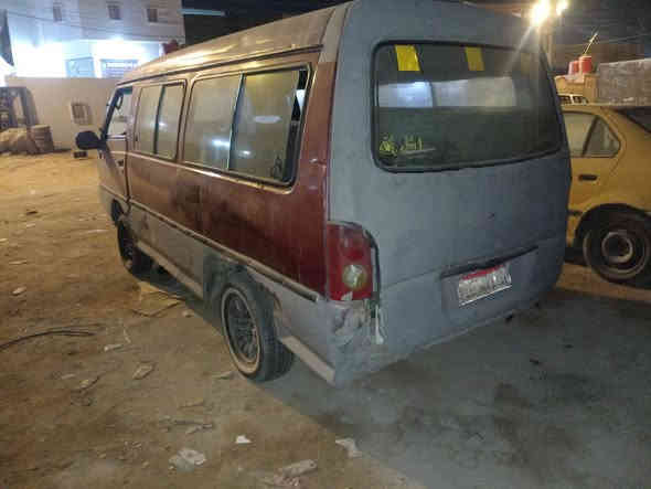 سلام عليكم هوداي 11 راكب سياره مكينتهه كايمه ونطيك مكينه سوبر وياهه جديده سياره كوم حديد رقم احمر سنويه كاتونيه راعيهه ما اندله بيع او امراوس سعرهه 10 قفل ***********
