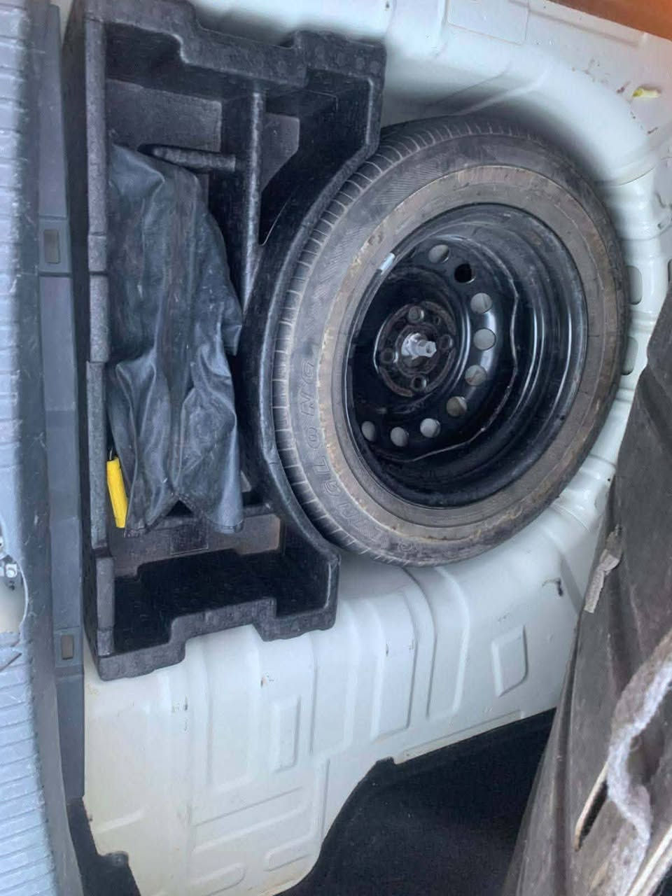 للبيع كيا ريو 2011 فول مواصفات صبغ جاملغ صبغ امامي فقط كير مكينه شرط هزه سنويه جدد شرط التحول السعر 108 رقم تلفون ***********  ***********1
