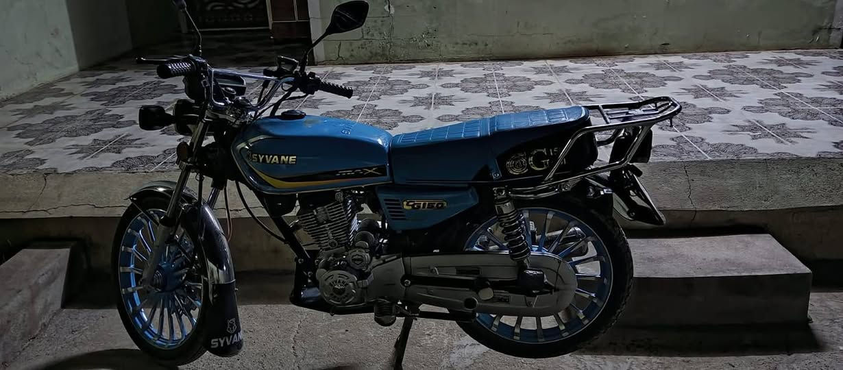 السلام عليكم ماطور سيفان ماطور مامفتوح شرط منل تاير للتاير صبانه مامطخوخ صارله شهرين من مطبك ويشتغل عن بعد بصمه كدام العين السعر 950 وبي مجال شي قليل للطيبين والمو شراي رجاء لا تدخل خاص وتعبني


**إذا كنت صاحب هذا الإعلان وتريد حذفه لأي سبب، رجاءا أرسل رسالة إلى الدعم الفني**