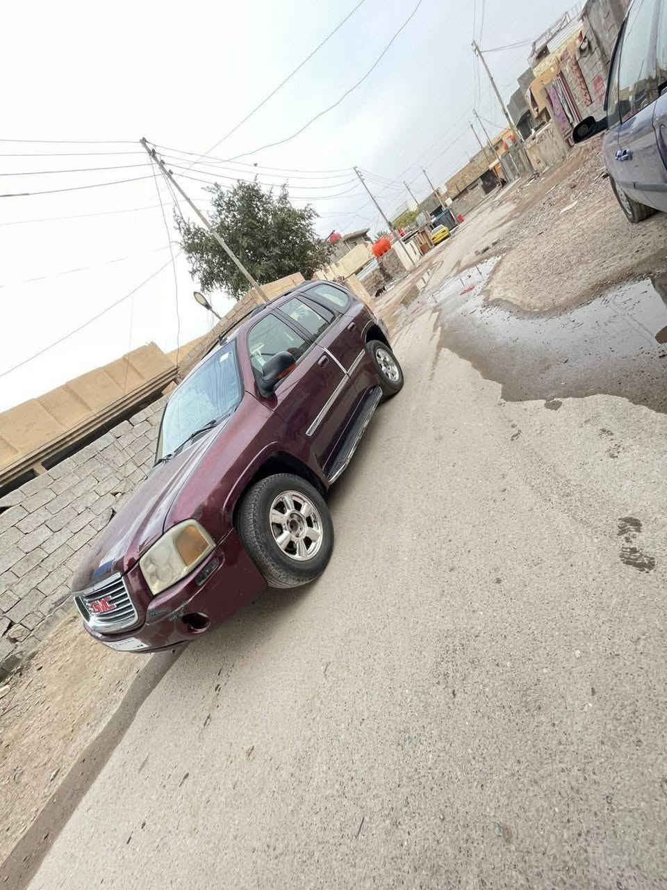 السلام عليكم GMC انفوي موديل 2007  رقم وسنويه 2031وهزه جديده سياره جديده مكينه كير جدد ماشيه 138الف  تخم تاير جديد ويل كب كروم داخل جديد شاشا مسجل سستم صوت بيهه واكعه قفص مال مكيف على جهت السايق ومرجعي بارد بيهه 4 قطع صبغ للبيع او مراوس شعندك  مكاني بغداد وهذا رقمي للأستفسار ***********  ابو طه
