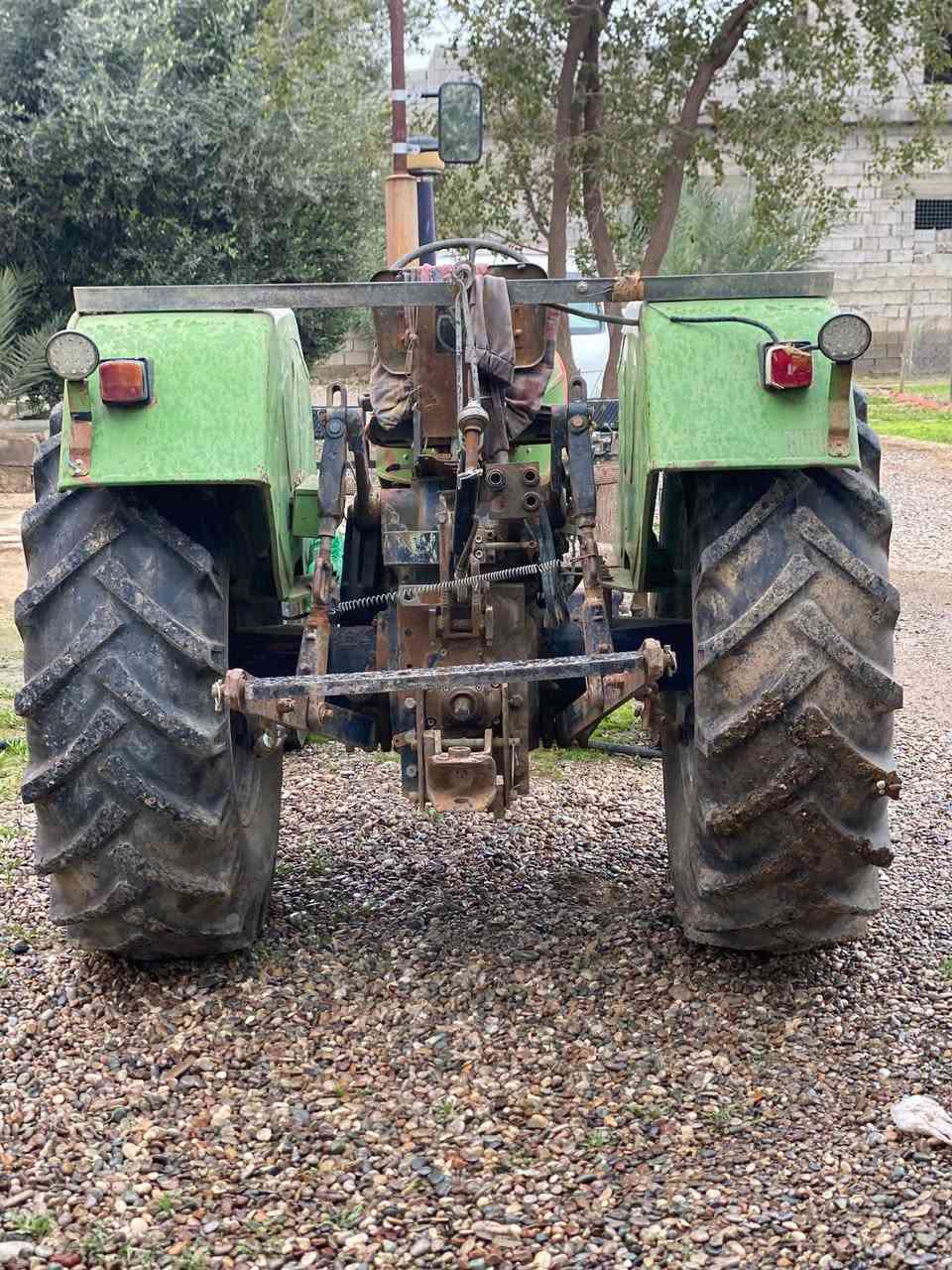 سلام عليكم
تركتر سيرت(للبيع) 
موديل 1997
كتاب شركه /كير بالشرط محرك نظيف 
تايرات نظيفه
كشر نظيف
التركتر نكره سلف
السعر المطلوب (10 مليون) وبي مجال بسيط
#العنوان_الحويجه_قرية_الخان
#هاتف ***********
