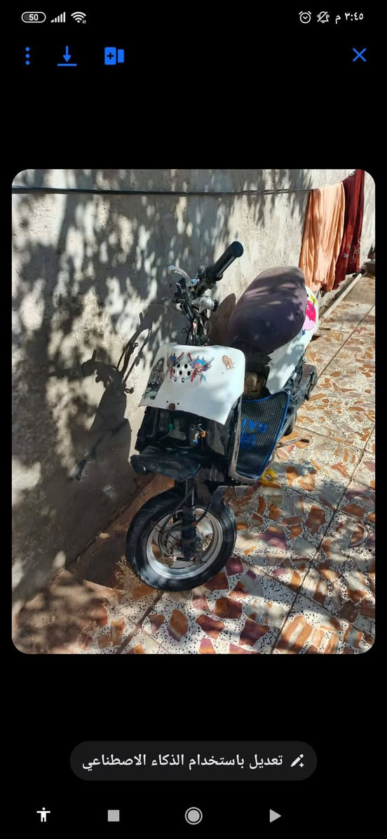 سلام عليكم عندي دراجه بيجي دراجه خير من الله شرط هندر واحد شلعه ومشي استوني مبدل اكلتشات دراجه على السويج مكان نجف حي النداء سعر 150 بيها مجال ***********
