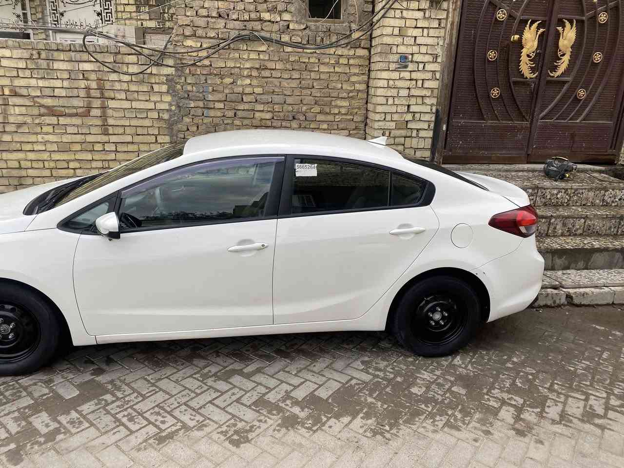 السلام عليكم فورتي وارد امريكي تبديل بنيد فقط صور الحادث بالمنشور موديل 2017 باسمي رقم بغداد مكينه 2000 عارضها ب 127 وبيها مجال ***********
