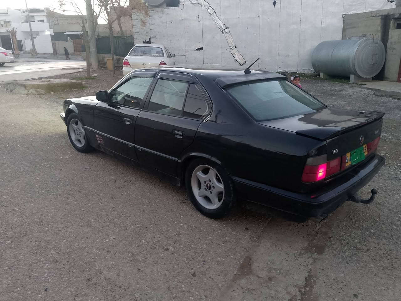 سەرەتا بەناوی خوا BMW 525iفولفول بەس گێڕی عادیە تەبریت جام کارەبای ناو فۆڕمیگا دیجیتاڵ کەپس سەیارەی مەعرەز نیە دەعامی بۆدەعامی بەشەرتی سەد فیتەر سەنەویو وەکالەتو پاکانەو واجیهەی لە گەڵە لەڕەسمەکە جوان نیە لەڕو جوانترە گۆڕینەوە ناکەم بەهیچ سەیارەیە تەلەفون مەکە بۆ گۆڕینەوە سعریشی 24معامەلەیەکی کەم ***********ئەم ژمارەیە تەلە فونی بۆدێت ***********ئەم ژمارەیەش بەس بەوەتساب تەلەفنی بۆ دێت
